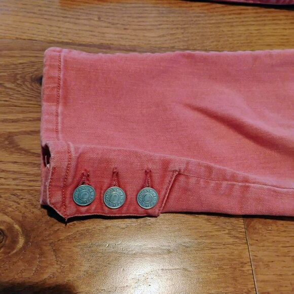 New York & Company Pink Coral Capri Jeans Size 12 with Button Hem Detail - Picture 6 of 6